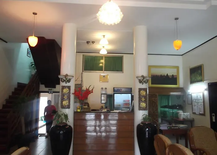Golden Aye Yeik Mon Hotel